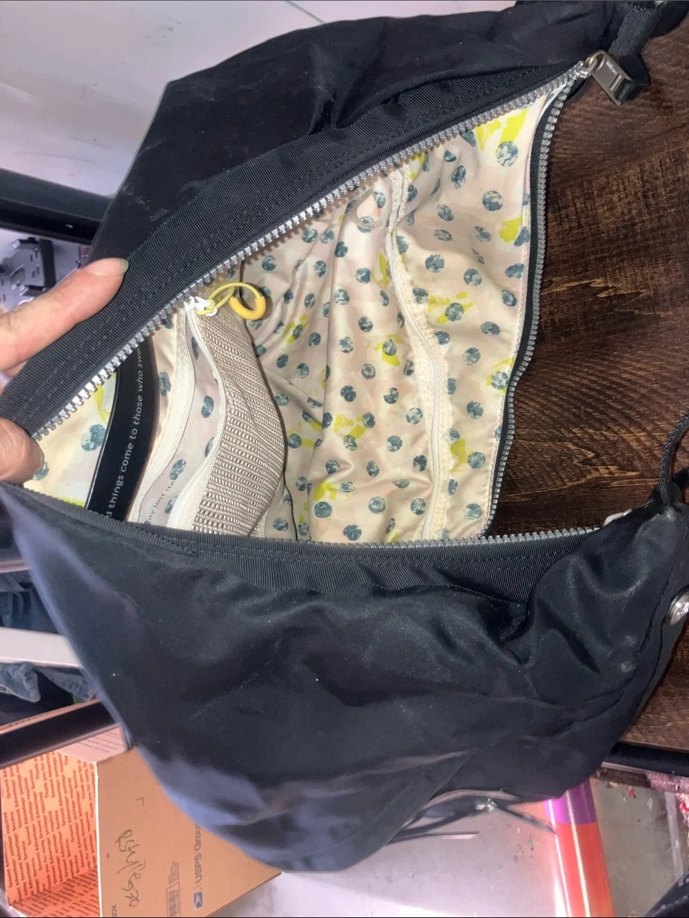 Lululemon huge sack overnight purse bag